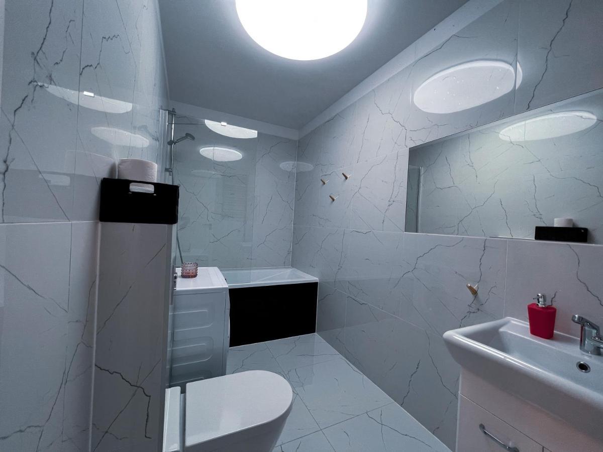 Mojemiedzyzdroje Lu 7A - Luksusowy Apartament 100 Metrow Od Morza エクステリア 写真